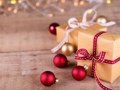 Kado Natal Spesial yang Tepat Untuk Traveller