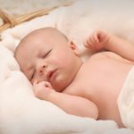 cara mengatasi biang keringat bayi