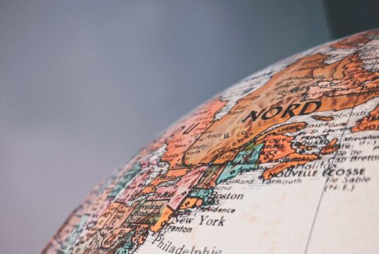 Dekode Inggris: Paspor Anda ke Dunia Global!