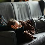 Tips Tambahan untuk Merawat Sofa