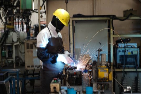 PT Gaya Motor dan Tahapan Proses Welding hingga Assembling gaya motor