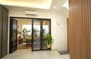 Konsep Open Space Makin Diminati, Pintu Geser Jadi Pilihan Favorit untuk Hunian Modern rumah open space