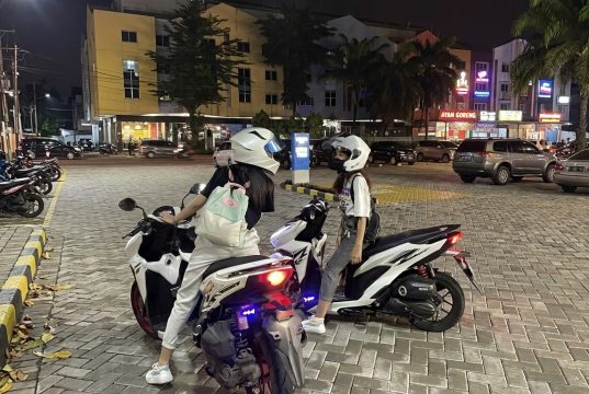 Apa Kebiasaan Buruk yang Harus Dihindari Saat Berkendara? motor Vario 150